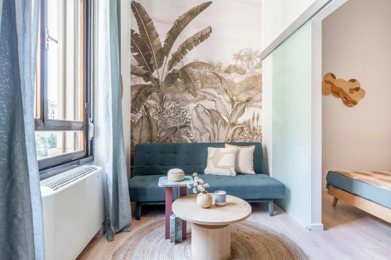 Tropical And New Flat In Porta Venezia By Easylife Apartment Milan